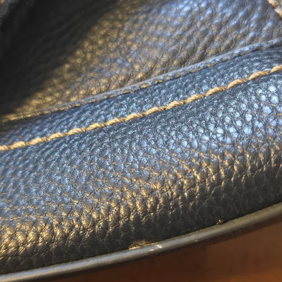 The Sak Blue Leather Crossbody  With Guitar Strap..GUC Smoke Free,Pet Friendly - Picture 7 of 7